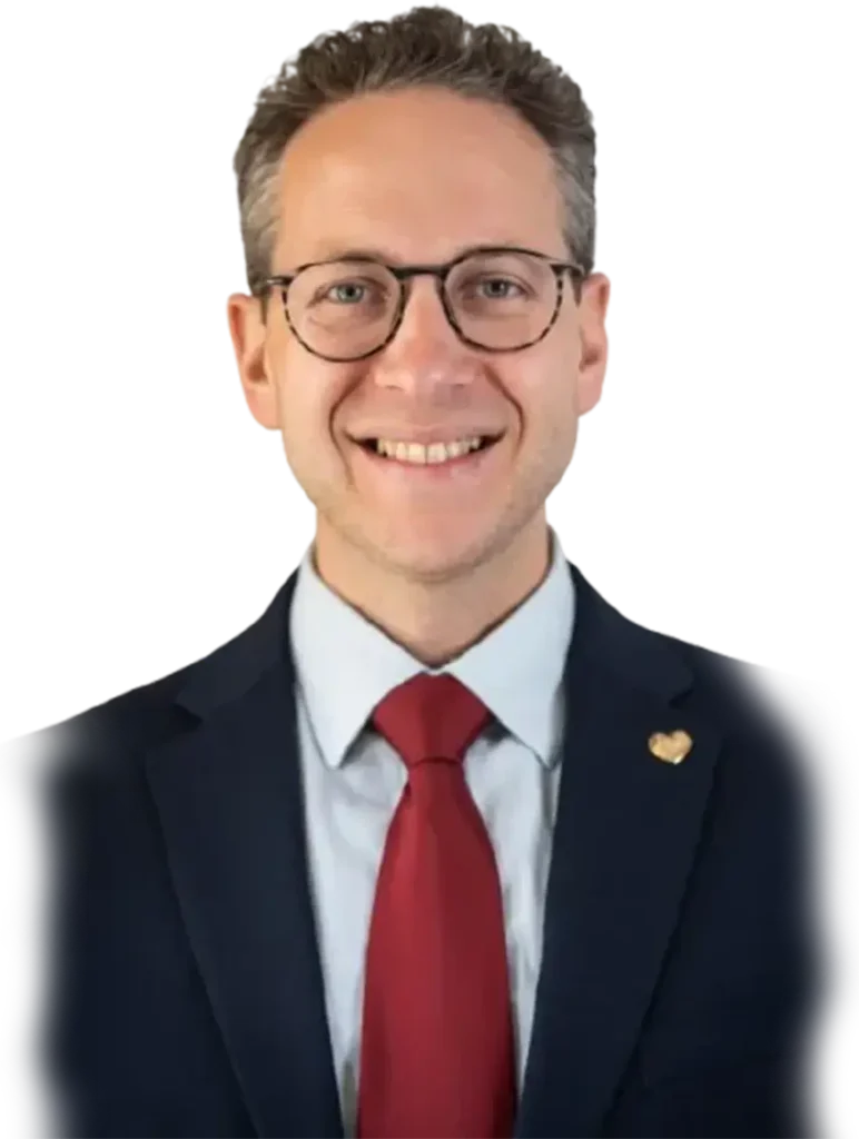 685ab5a3a755dd10beb2beaf DEVON SHOOB JONATHAN BEHAR 0060 removebg preview 1