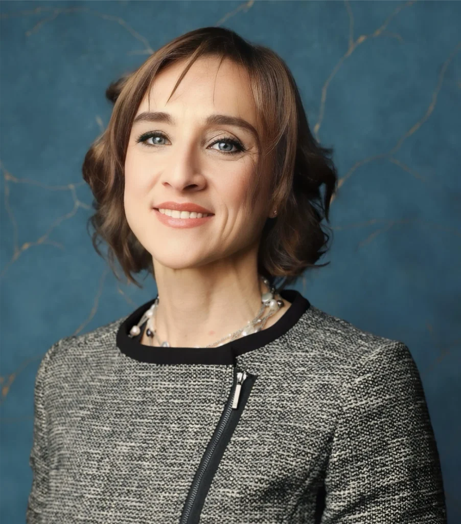  image of DR TERESA CASTIELLO